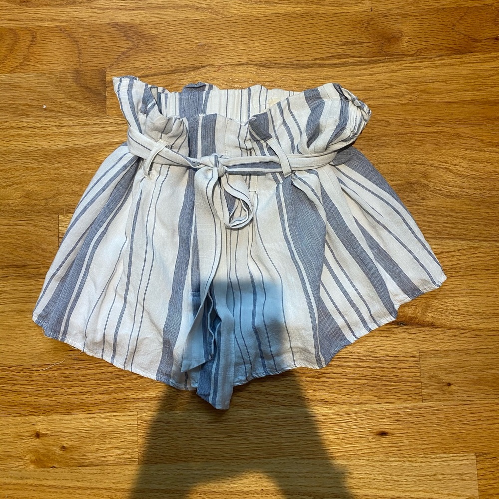 Flowy shorts